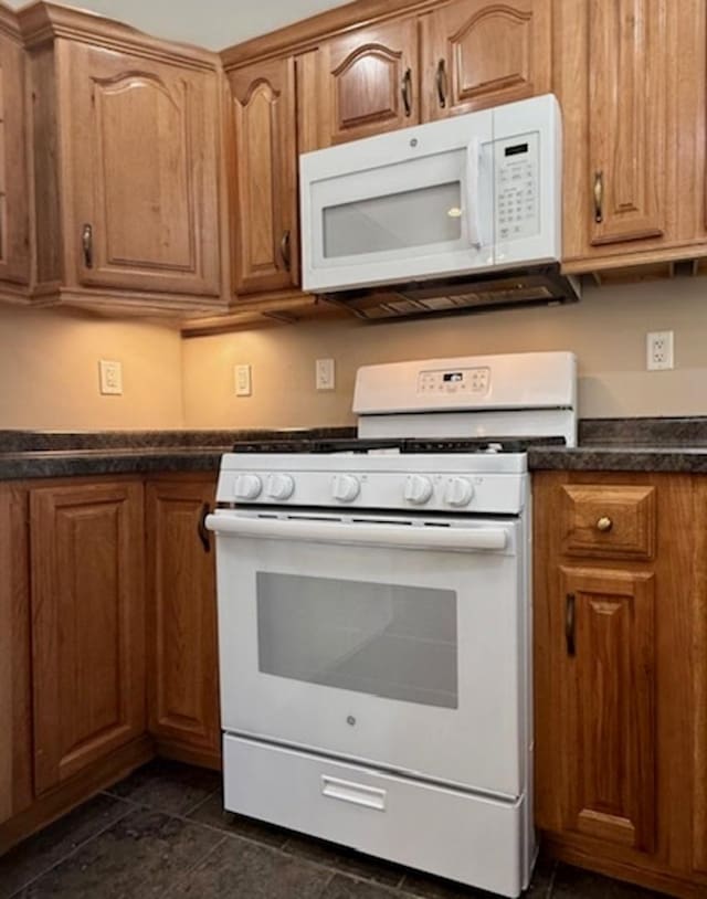 902 E Illinois St, Urbana, IL 61801 - photo 68