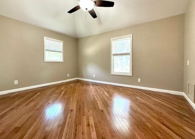 902 E Illinois St, Urbana, IL 61801 - photo 100