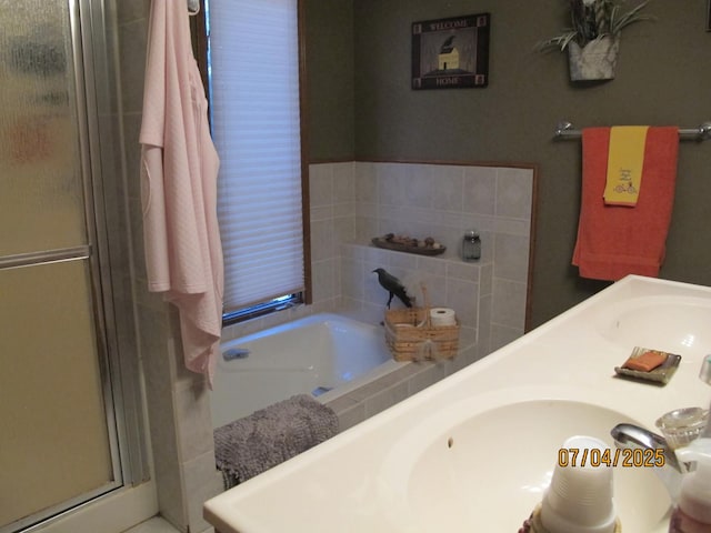 15521 116th Ct, Orland Park, IL 60467 - full bath featuring a stall shower and a bath