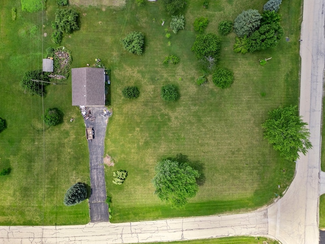 2968 Valley View Rd, Wadsworth, IL 60031