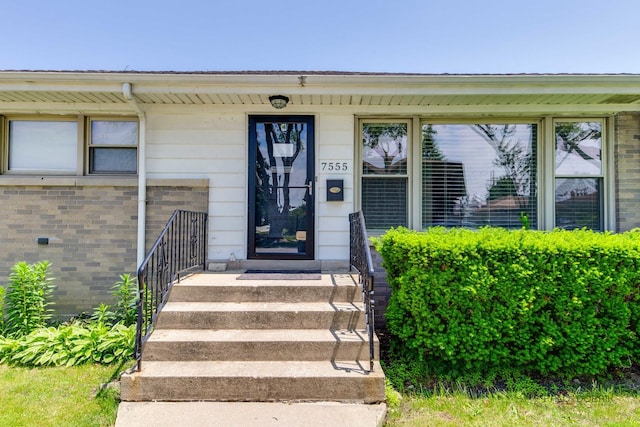 7555 N Nora Ave, Niles, IL 60714 - photo 3