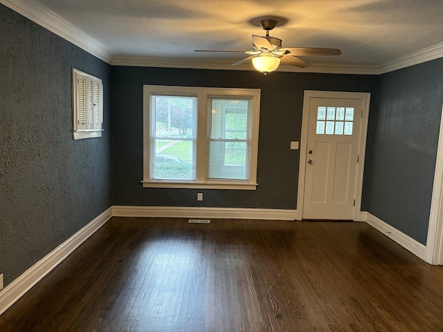 1101 N Ash St, Waukegan, IL 60085 - photo 2