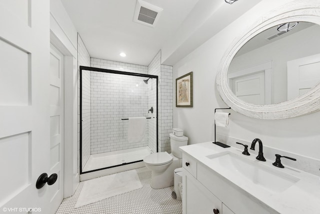 4603 Oakwood Ave, Downers Grove, IL 60515 - full bath featuring vanity and a stall shower