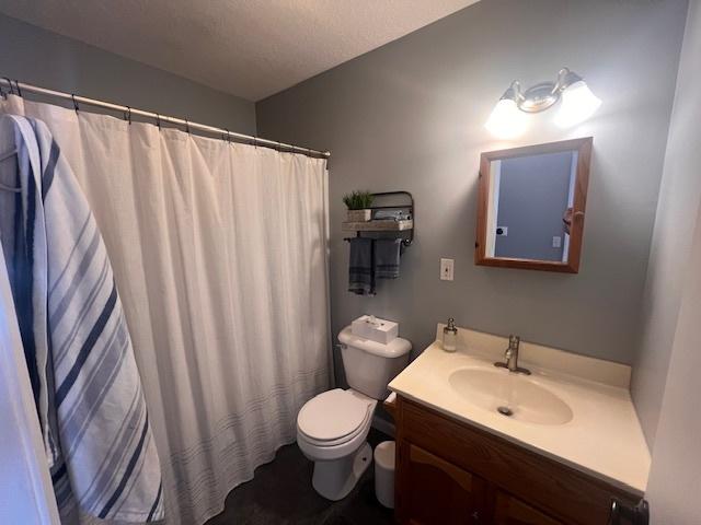48 Kirkwood Dr, Clinton, IL 61727 - photo 7