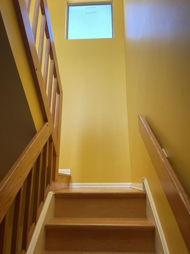 1027 W Vernon Park Pl Unit B, Chicago, IL 60607 - view of stairway