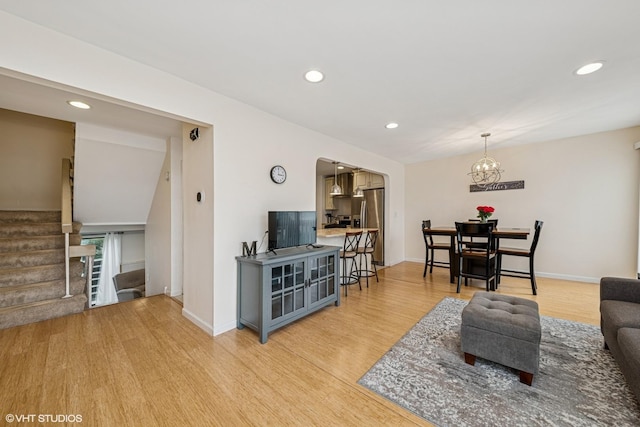 813 Shawnee Trl, Roselle, IL 60172 - photo 9