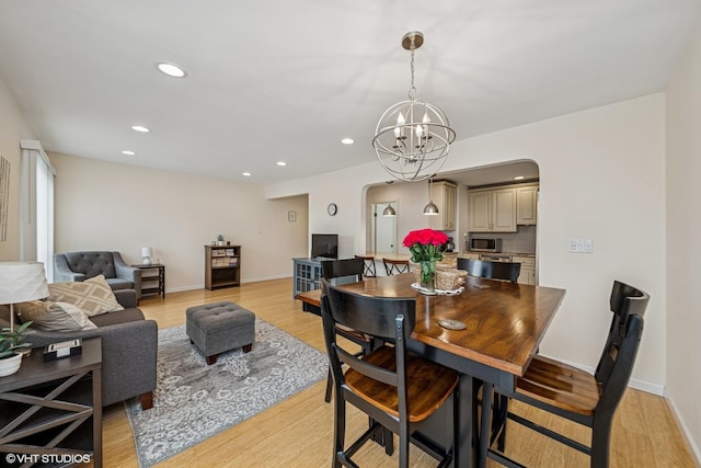 813 Shawnee Trl, Roselle, IL 60172 - photo 10