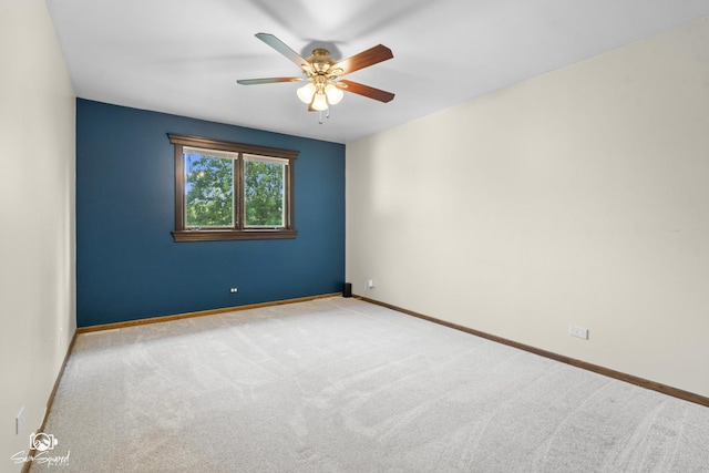 658 Brookside Ln, Frankfort, IL 60423 - spare room featuring a ceiling fan and carpet