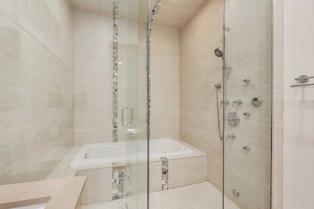 922 N Hermitage Ave Unit 1, Chicago, IL 60622 - full bathroom with a garden tub and a shower stall