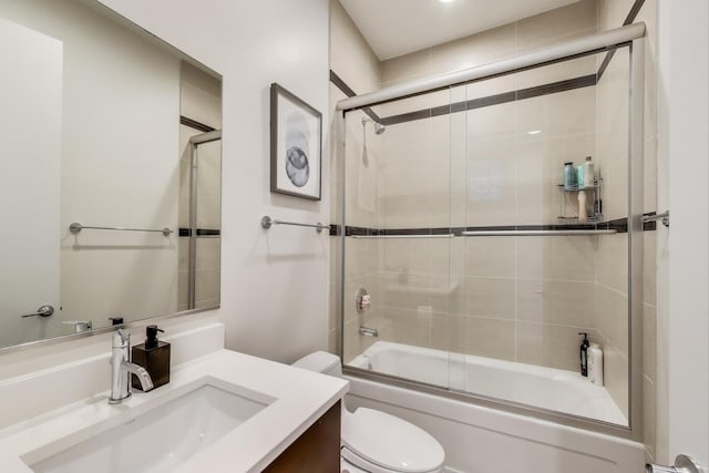 922 N Hermitage Ave Unit 1, Chicago, IL 60622 - bathroom featuring vanity and bath / shower combo with glass door