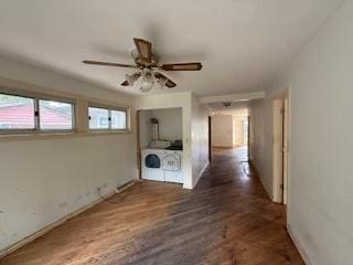 574 Isa Dr, Wheeling, IL 60090 - unfurnished living room with wood finished floors, separate washer and dryer, and a ceiling fan