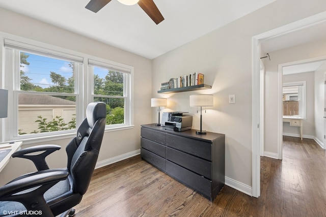 588 Glendale Ave, Glen Ellyn, IL 60137 - home office with wood finished floors and a ceiling fan