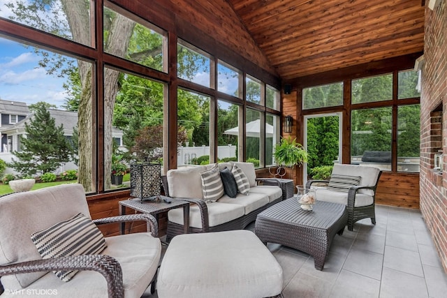 261 Woodstock Ave, Glen Ellyn, IL 60137 - sunroom / solarium with lofted ceiling and outdoor lounge area