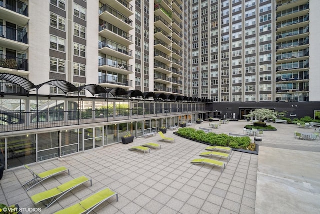 400 E Randolph St Unit 826, Chicago, IL 60601 - view of home's community
