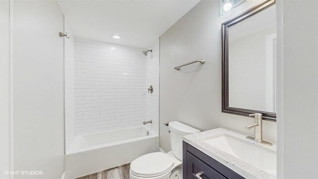 137 Forest Ave, Fox Lake, IL 60020 - bathroom featuring vanity and tub / shower combination