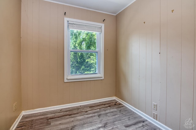 28426 W Lindbergh Dr, Barrington, IL 60010 - unfurnished room with wood finished floors and ornamental molding