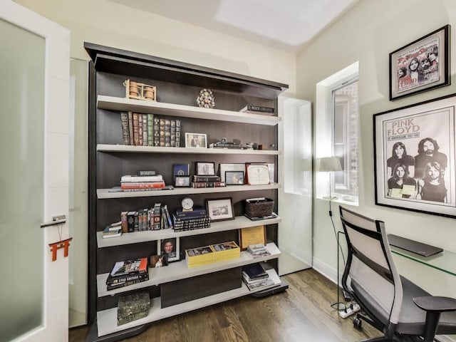3743 N Kenmore Ave Unit 1, Chicago, IL 60613 - view of pantry