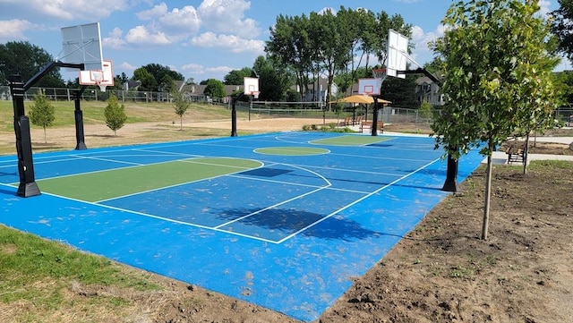 1920 Waverly Cir, Saint Charles, IL 60174 - view of basketball court with community basketball court
