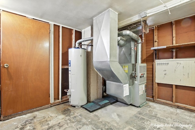 67 Wells St, Fox Lake, IL 60020 - utilities with gas water heater and heating unit