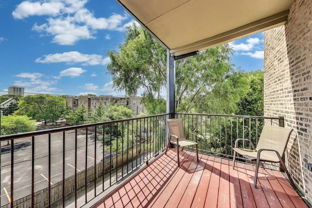 6415 S Kimbark Ave Unit 3, Chicago, IL 60637 - view of wooden deck
