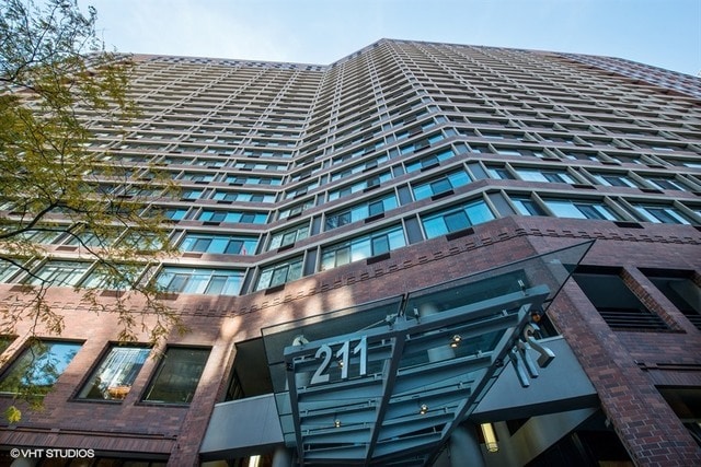 211 E Ohio St Unit 1825, Chicago, IL 60611 - view of building exterior