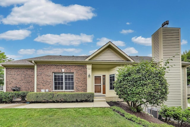 4210 Coyote Lakes Cir, Lake In The Hills, IL 60156 - photo 4