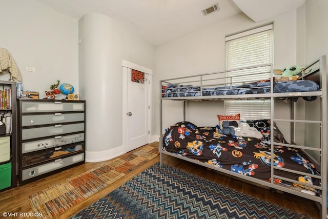 4456 S Berkeley Ave, Chicago, IL 60653 - bedroom featuring wood finished floors