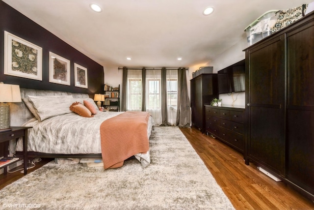 4456 S Berkeley Ave, Chicago, IL 60653 - bedroom with recessed lighting and wood finished floors