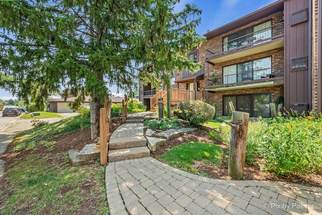61 W Pier Dr Unit 201, Westmont, IL 60559 - view of property's community