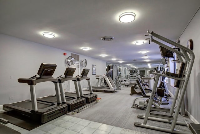 720 W Gordon Ter Unit 6J, Chicago, IL 60613 - gym featuring tile patterned floors