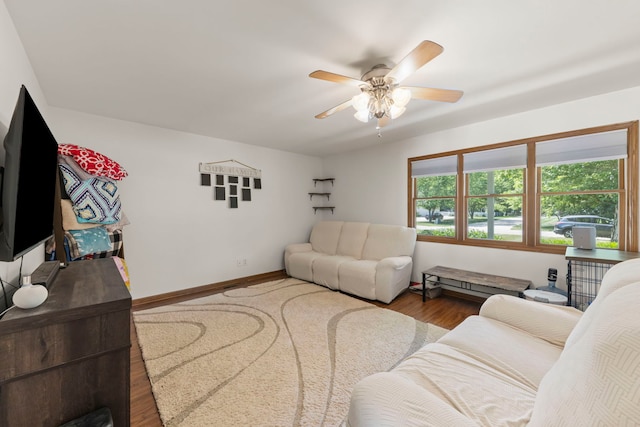 146 E 3rd St, Braidwood, IL 60408 - photo 4