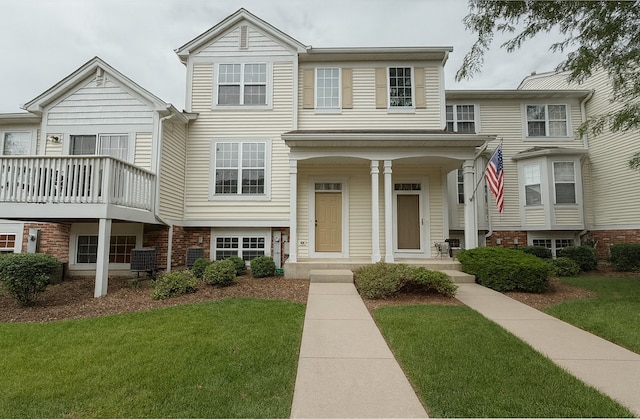 339 Terra Springs Cir Unit 339, Volo, IL 60020 - multi unit property with a front lawn