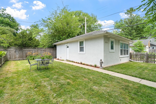 2222 Grey Ave, Evanston, IL 60201 - view of fenced backyard