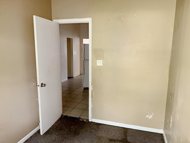 663 W 117th Pl, Chicago, IL 60628 - tiled spare room with baseboards