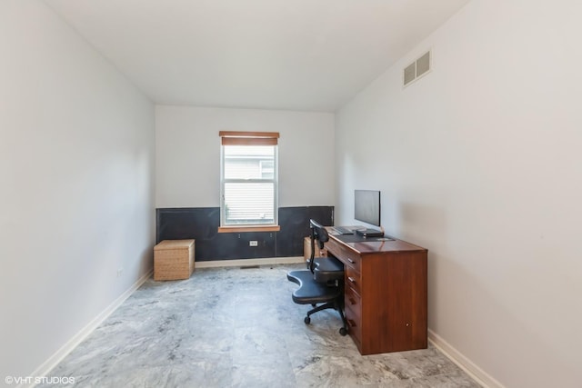 4705 Peacock Ln, Plainfield, IL 60586 - office space with baseboards