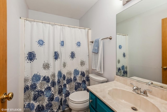 4705 Peacock Ln, Plainfield, IL 60586 - full bathroom featuring vanity and a shower with shower curtain