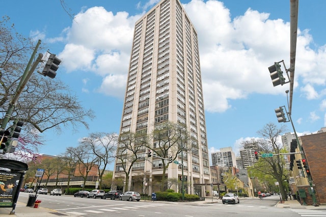 70 W Burton Pl Unit 2505F, Chicago, IL 60610 - view of property