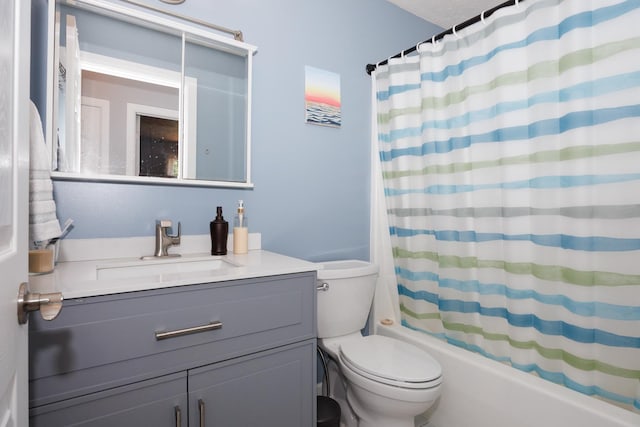 3308 Cumbria Dr, Bloomington, IL 61704 - bathroom featuring vanity and shower / bath combo