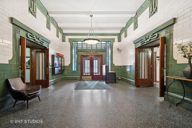 732 S Financial Pl Unit 202, Chicago, IL 60605 - foyer with french doors and beam ceiling
