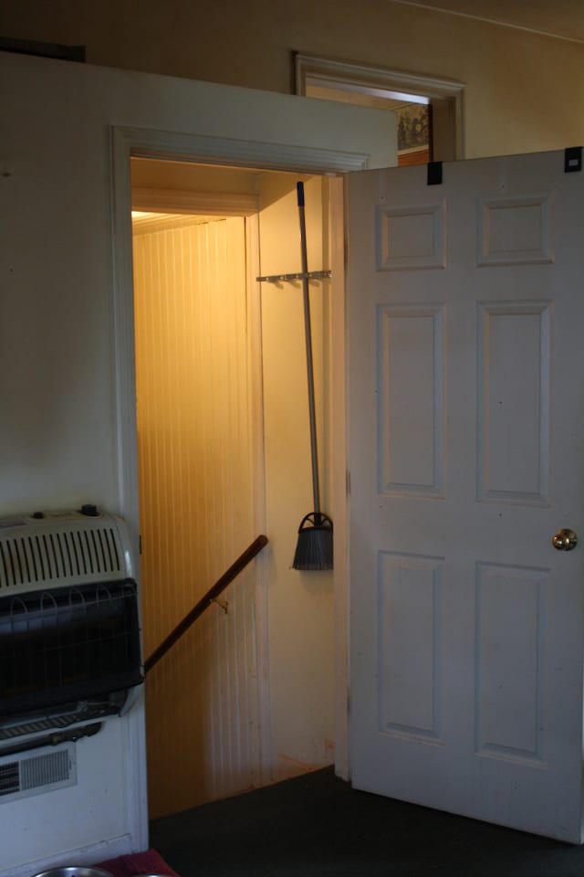 1 Elm Dr, Bethany, IL 61914 - detailed view of heating unit