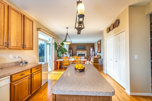 39438 N Queensbury Ln, Beach Park, IL 60083