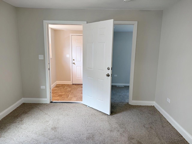 1023 N Elmwood Ave, Waukegan, IL 60085 - photo 11