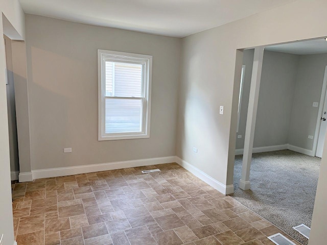 1023 N Elmwood Ave, Waukegan, IL 60085 - photo 21