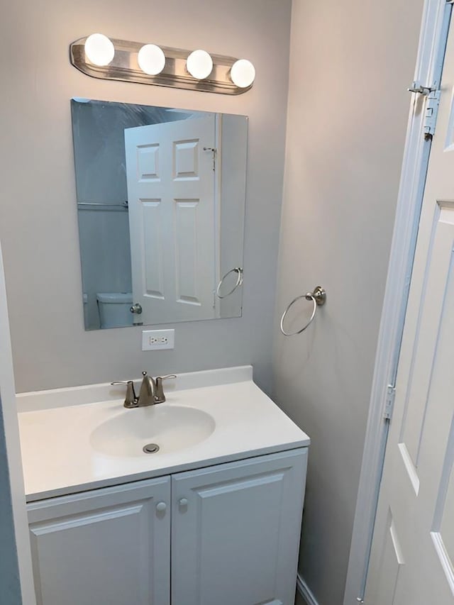 1023 N Elmwood Ave, Waukegan, IL 60085 - photo 25