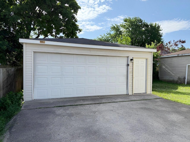 1023 N Elmwood Ave, Waukegan, IL 60085 - photo 5