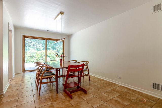 16 Yorkshire Dr, Lincolnshire, IL 60069 - dining space with light tile patterned flooring and baseboards