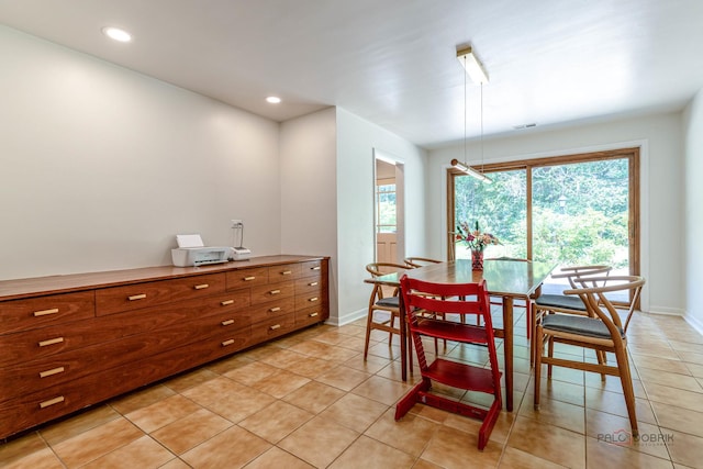 16 Yorkshire Dr, Lincolnshire, IL 60069 - dining space with light tile patterned flooring and recessed lighting