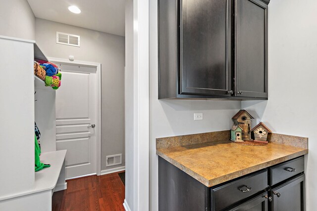3512 Chancery Ln, Carpentersville, IL 60110 - photo 16
