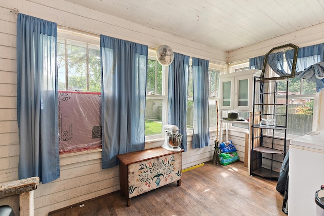 18329 Klimm Ave, Homewood, IL 60430 - sunroom with wood finished floors
