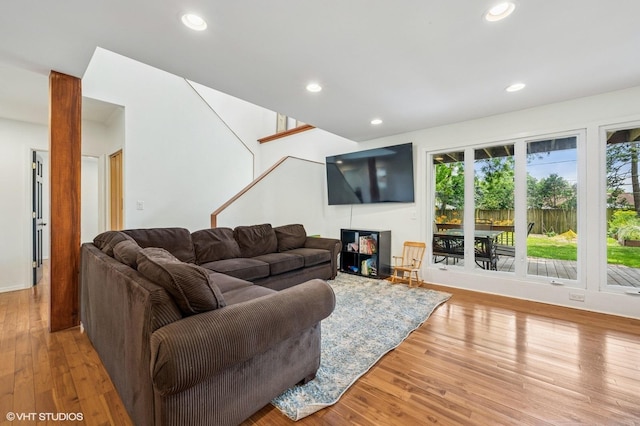 1347 London Ln, Glenview, IL 60025 - photo 2